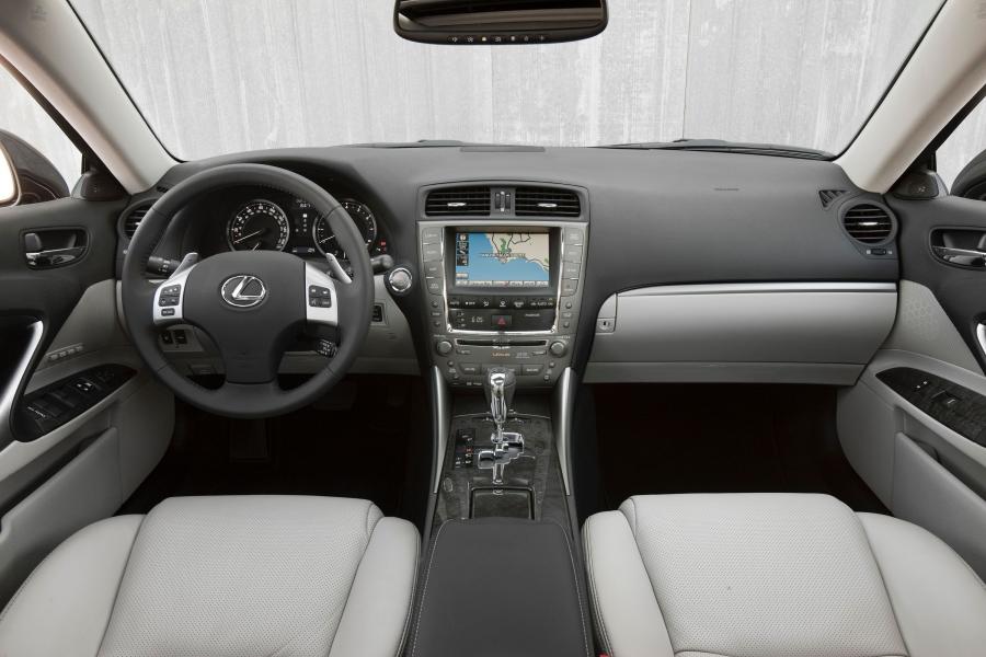  Lexus IS350 2011 года  (фото 5 из 39)